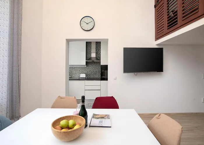 Palazzine Lägenhet *