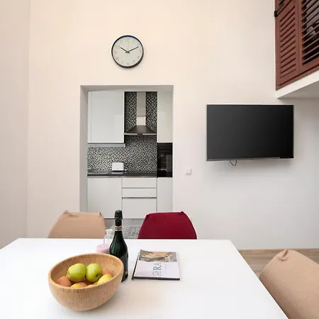 Palazzine Apartment *